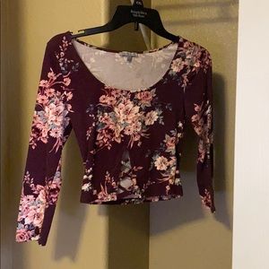 Long sleeve crop top